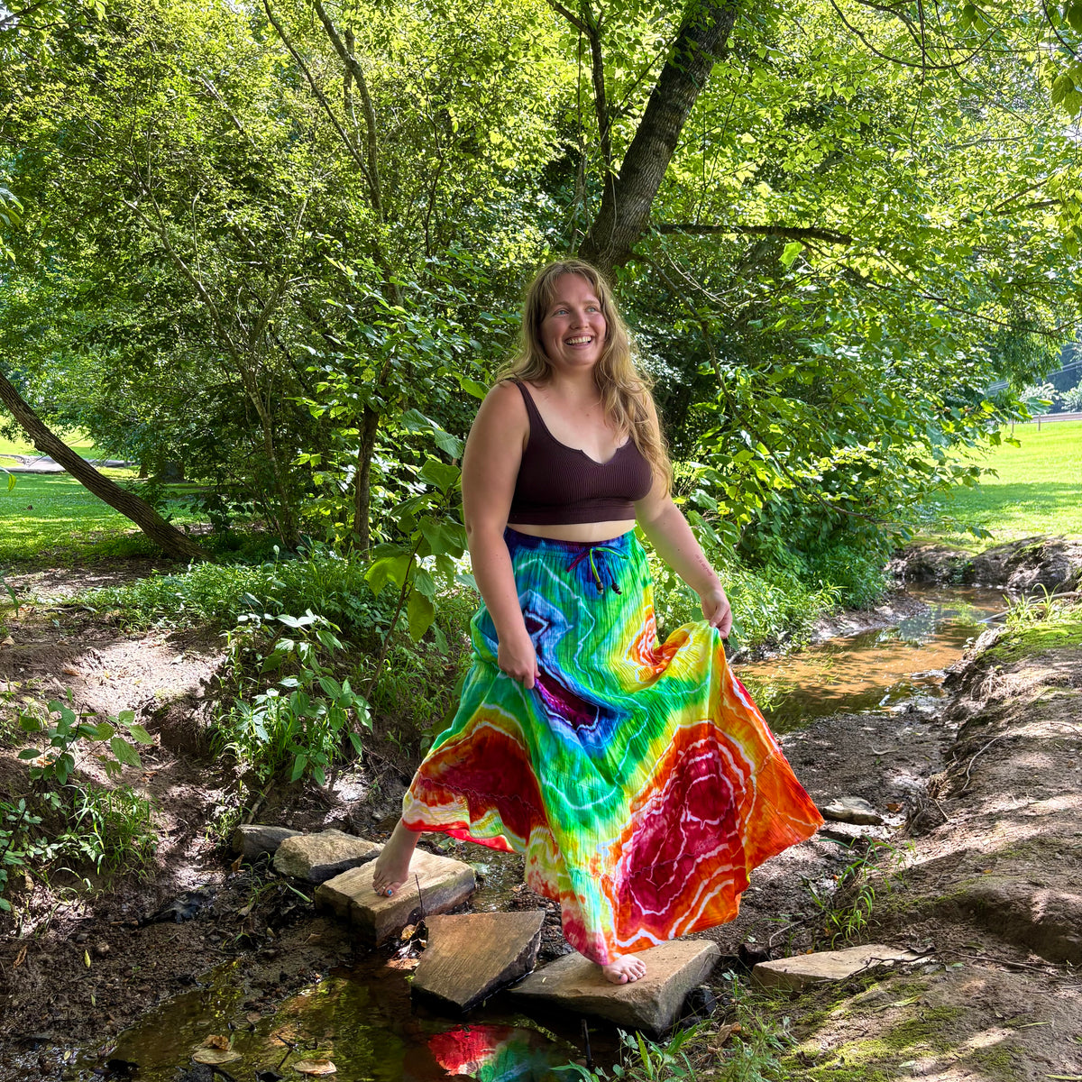 Take-Out Skirt | Large Rainbow – Hand-dyed Skirt for Women with Pockets